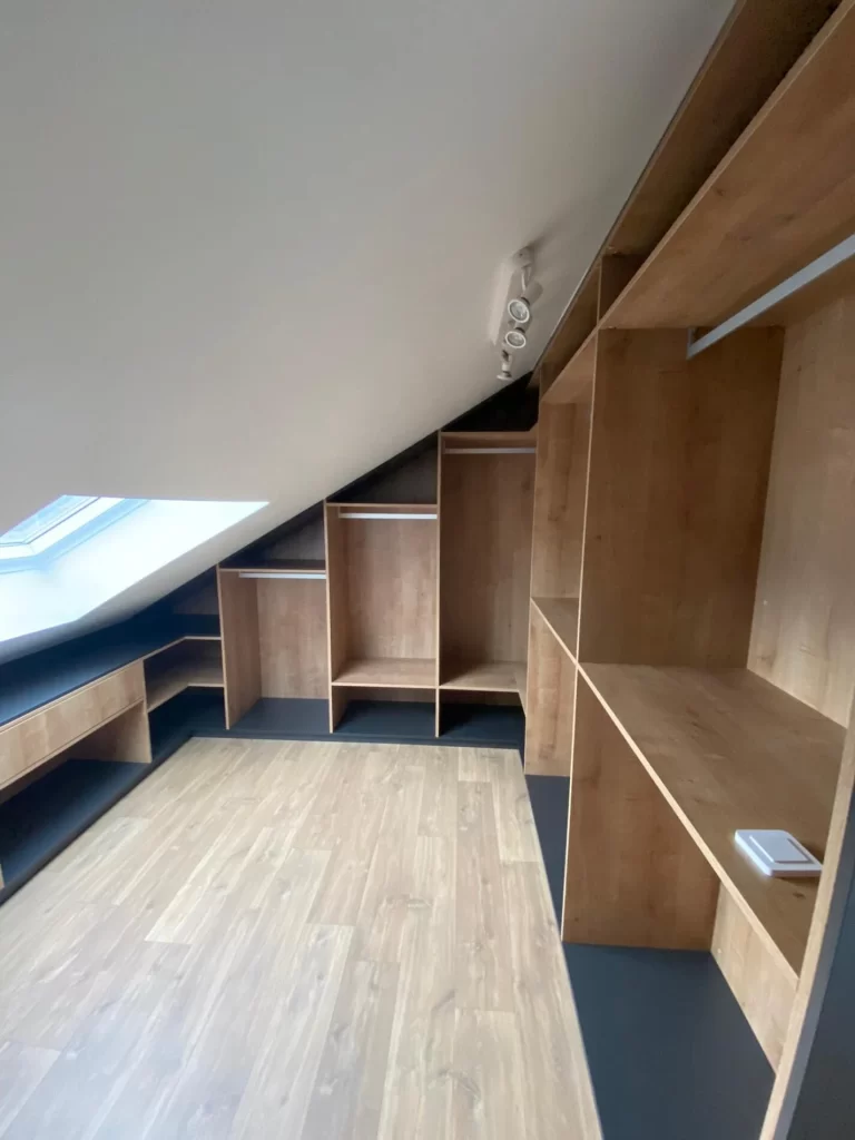 Dressing faisant coin